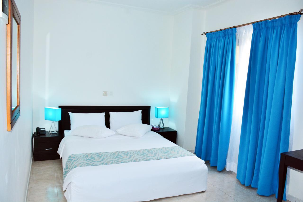 Hotel Djigui Abidjan Exterior foto